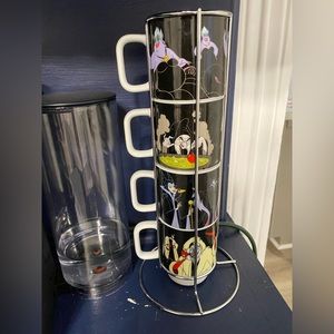 Disney villains mug stand